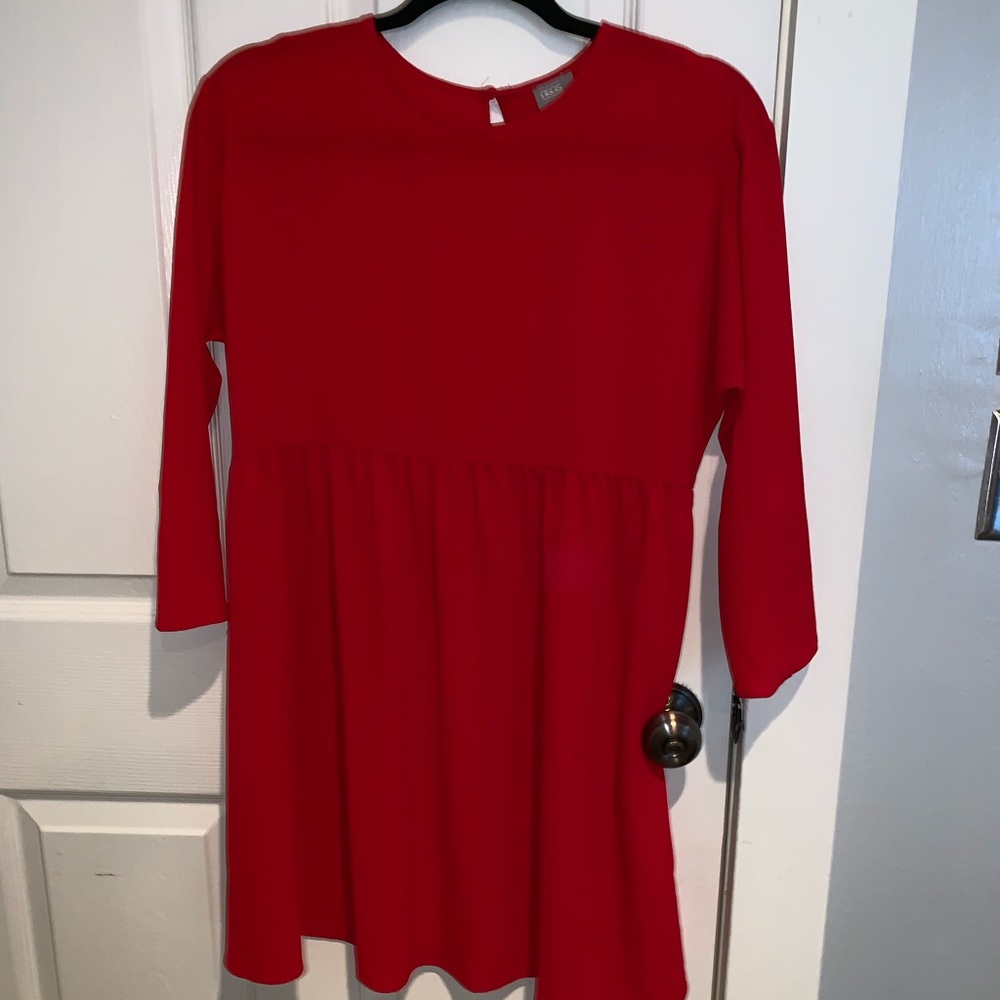 Red 3/4 sleeve babydoll dress